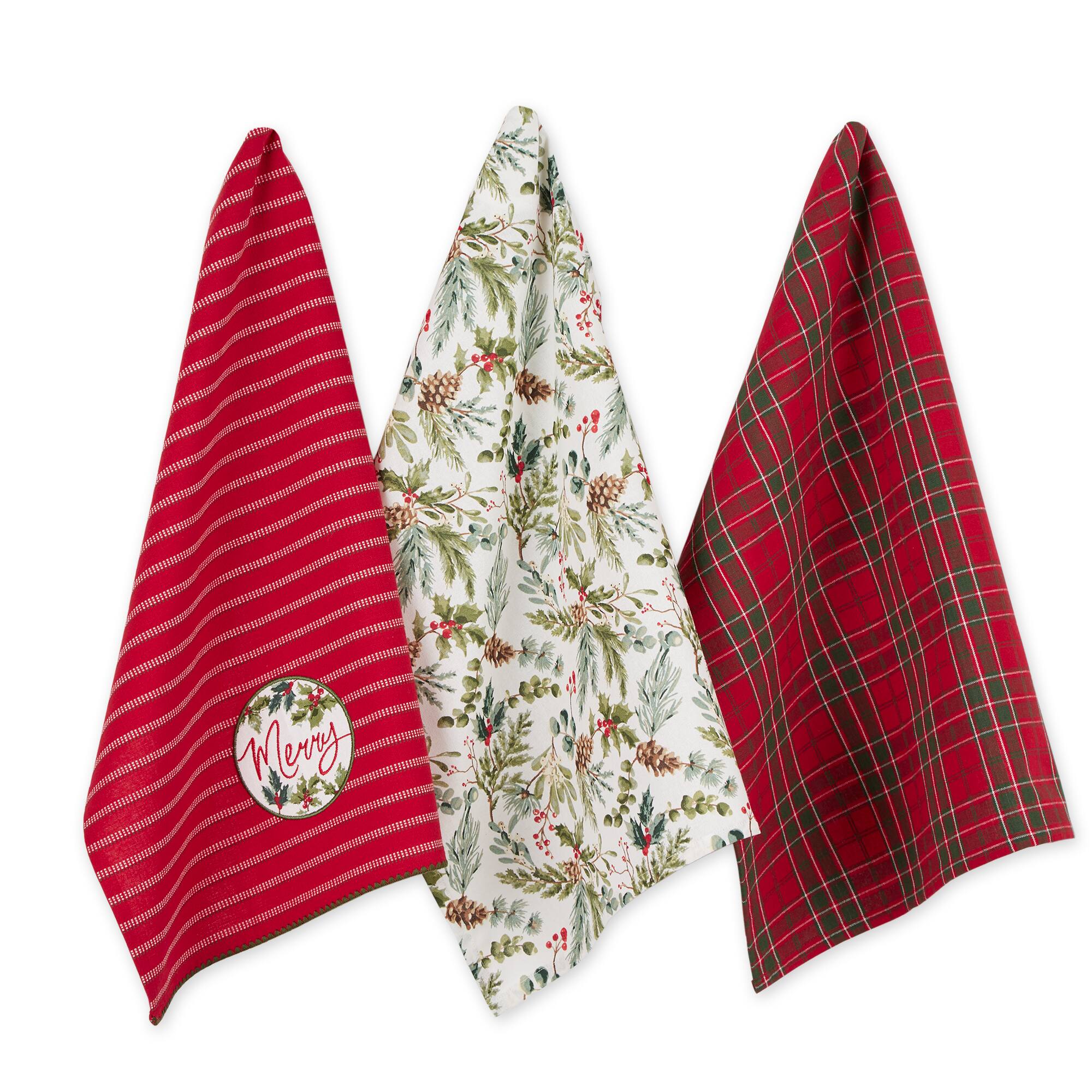 DII® Merry Holly Dishtowel Set